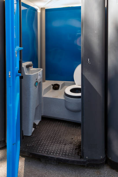 Best Luxury portable toilet rental  in Trinity, FL